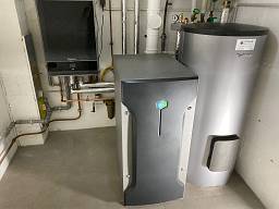  &nbsp;&copy;&nbsp;Jan Straub